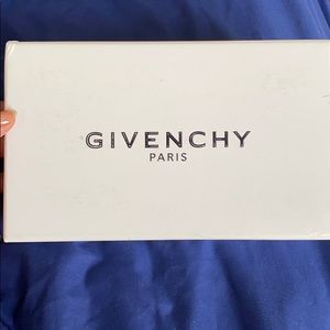 ❌SOLD❌Authentic Givenchy wallet box.